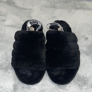 Women’s 8 ugg slides